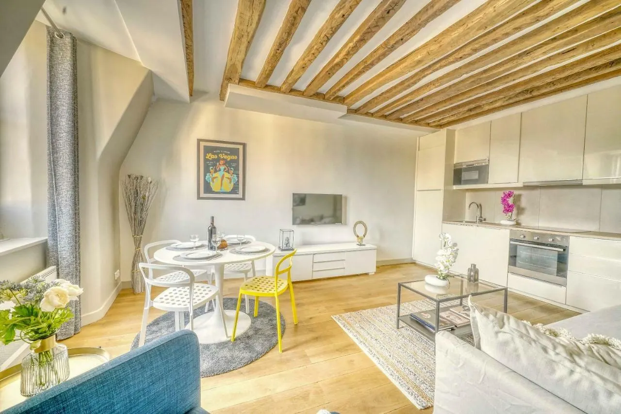 Luxury Apartment On The Place Des Victoires 巴黎